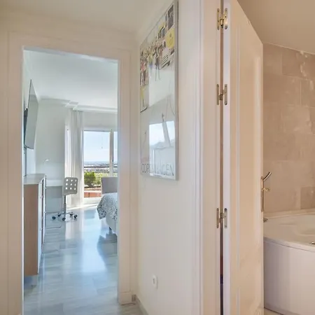 Magna Apartment *